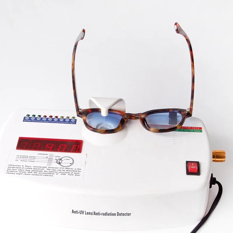 ファッション透明ブルーラウンドサングラス女性男性レトロリベッ - Women Fashion Glasses のレビューと価格