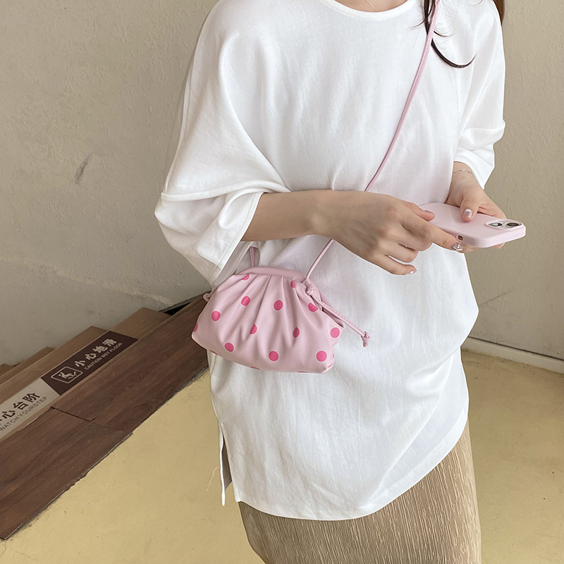 MOODS スーパーミニ高級デザイナー財布とハンドバッグ女性 - Women Fashion Drawing のレビューと価格