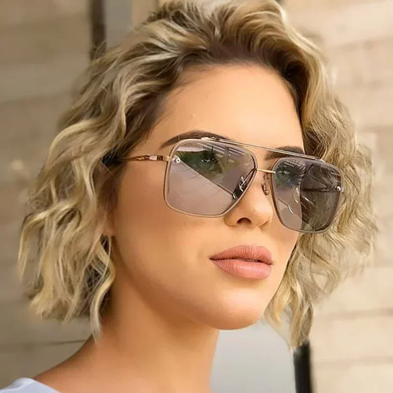 特大スクエアサングラス女性新しいファッションメタルサングラス - Women Fashion Glasses のレビューと価格