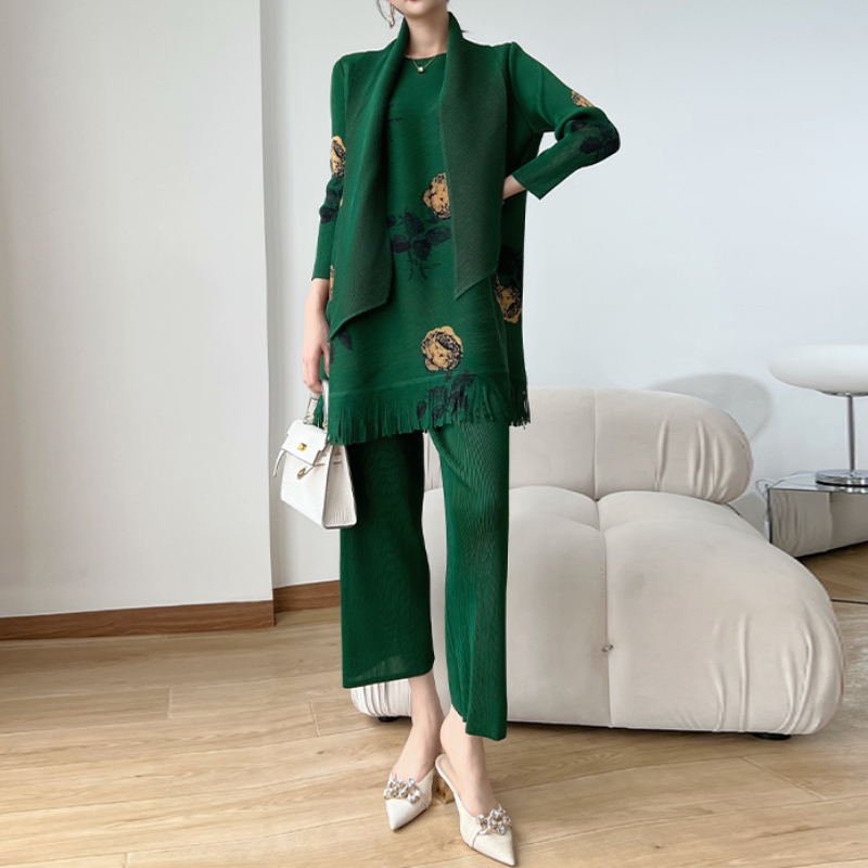 女性用スリーハウスプリーツプリントファッションセット、エレガ - Women'S Fashion Show 2022 のレビューと価格