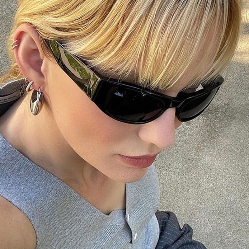 スモールフレームY2Kサングラス　最新ホットガールスタイル　 - Women'S Fashion Eyeglass Frames のレビューと価格