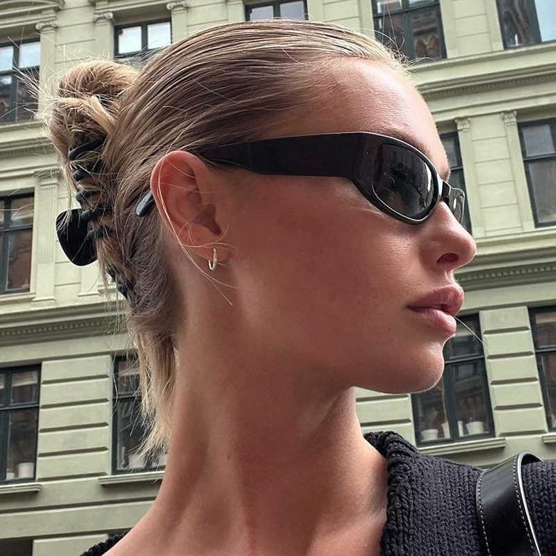 スモールフレームY2Kサングラス　最新ホットガールスタイル　 - Women'S Fashion Eyeglass Frames のレビューと価格