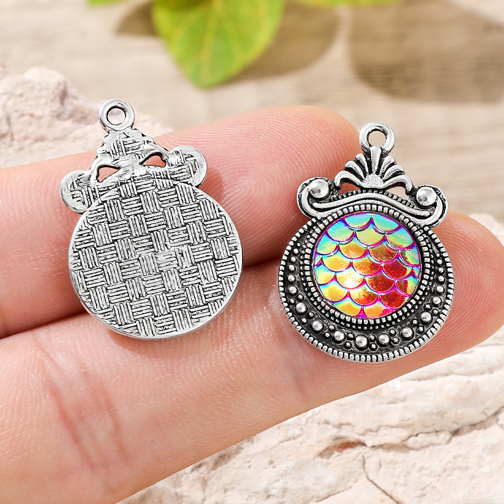 ヴィンテージボヘミアフィッシュスケール効果ペンダントチャーム - Women'S Fashion Earrings のレビューと価格