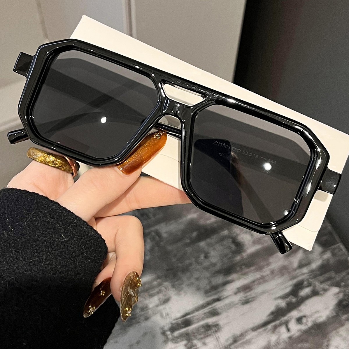 新しいレトロスクエアダブルビームサングラス男性女性高品質屋外 - Women Fashion Glasses のレビューと価格