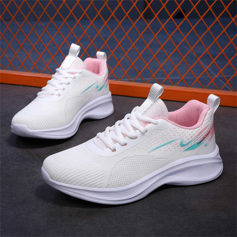 黒のレースアップスニーカー女性用、女性用黄色のローファー、女 - Women'S Yellow Fashion Sneakers のレビューと価格