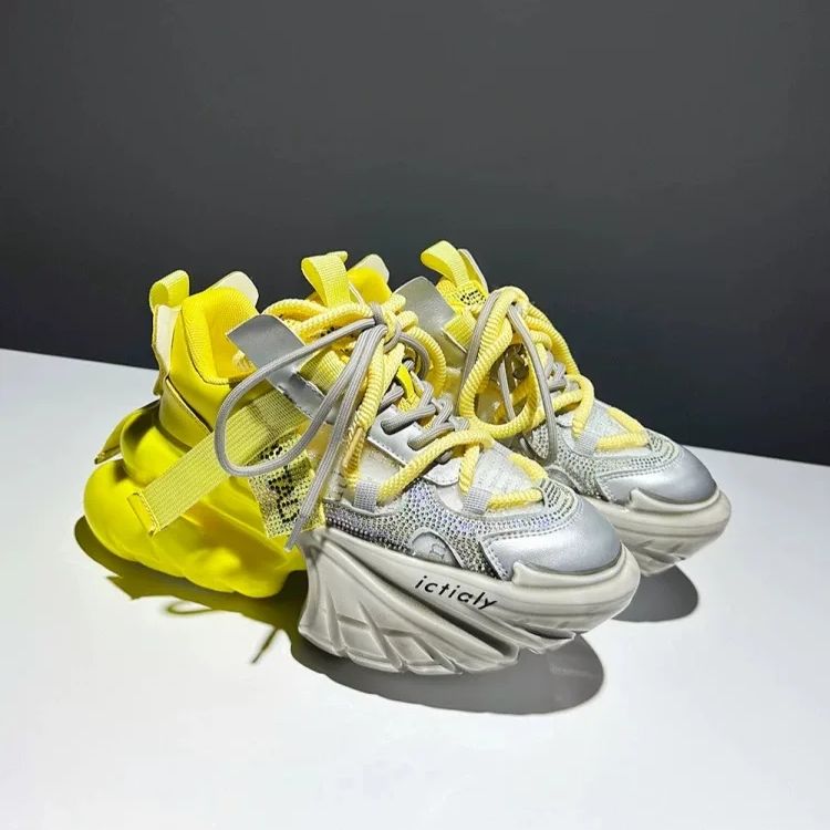 女性ハイヒールプラットフォームシューズクリスタルファッション - Women'S Yellow Fashion Sneakers のレビューと価格