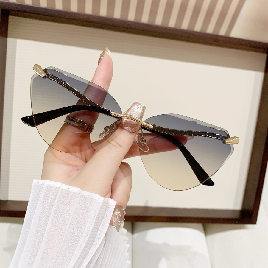 1Pc レディースファッションメガネ新しいスタイルのハイエン - Women Fashion Glasses のレビューと価格